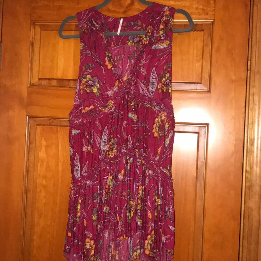 Free people vneck flowy top
